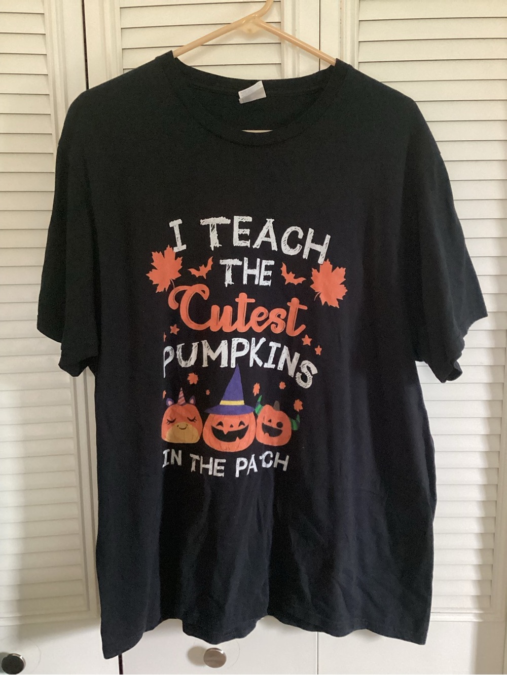Black Halloween 'I Teach the Cutest Pumpkins' Graphic Tee